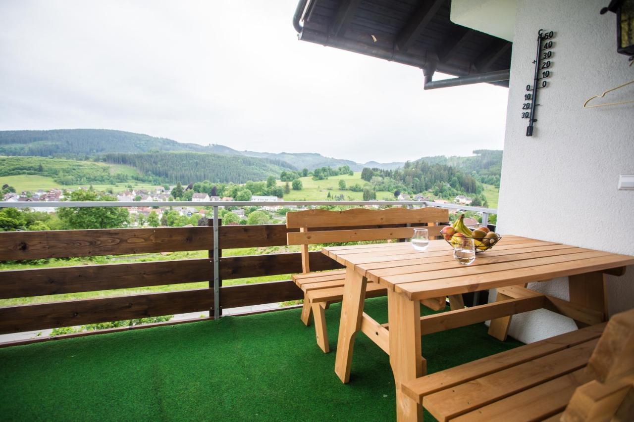 Appartement Auszeit Im Schwarzwald à Lenzkirch Extérieur photo